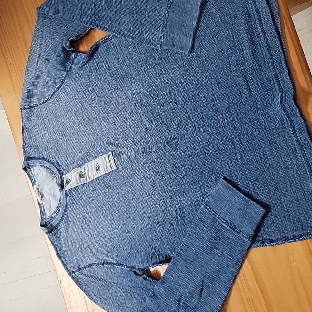 True Indigo Blue Button Up Ombre Long Sleeve Thermal, Medium